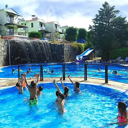 Akay Garden Family Club Aparthotel