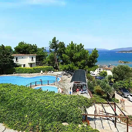 Akay Garden Family Club Aparthotel *